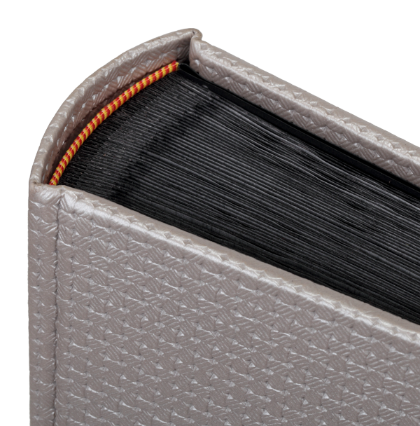 Album tradycyjny z pergaminem KOKARDKA | czarne strony | 100 stron