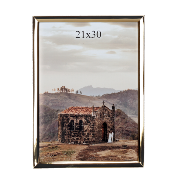 Złota metalowa ramka 21×30 cm