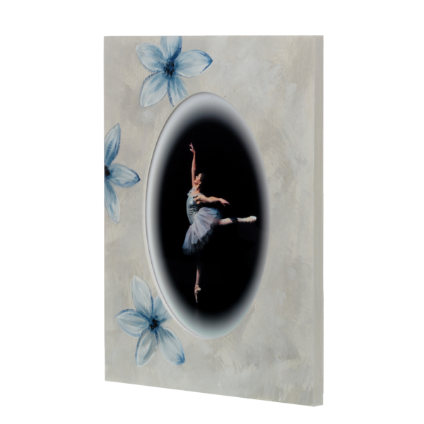 Ramka ręcznie zdobiona 13x18 cm z niebieskimi kwiatami - PhotoDECOR