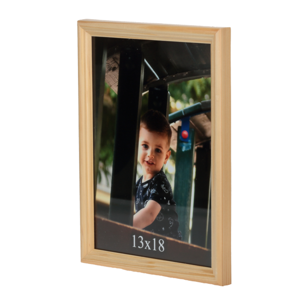 Brązowa ramka drewniana na zdjęcie 13x18 cm o cienkim profilu ramy - PhotoDECOR