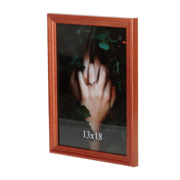 Brązowa ramka drewniana na zdjęcie 13x18 cm o cienkim profilu ramy - PhotoDECOR
