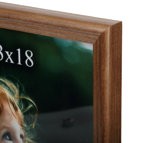 Brązowa ramka drewniana na zdjęcie 13x18 cm o cienkim profilu ramy - PhotoDECOR