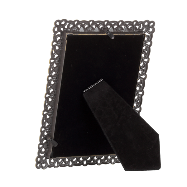 Ramka metalowa odlewana zdobiona dużymi kryształkami