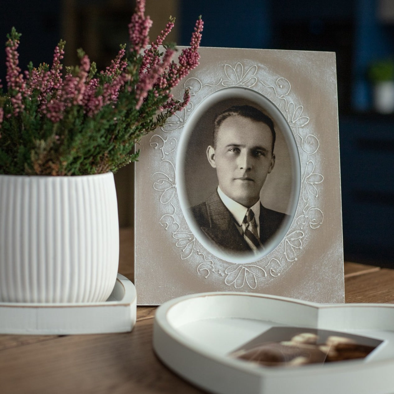 Beżowa ramka ręcznie zdobiona 13x18 cm - PhotoDECOR