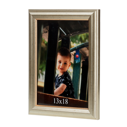 Ramka drewniana EWA w formacie 13x18 cm - PhotoDECOR