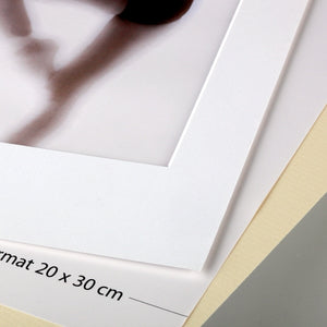 Biała ramka kartonowa 20x30 cm / passe-partout - PhotoDECOR