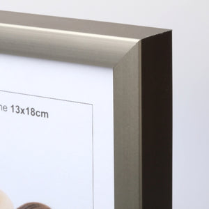 Ramka aluminiowa na zdjęcie 13×18 cm o płaskim profilu - PhotoDECOR - Oprawiamy Wspomnienia